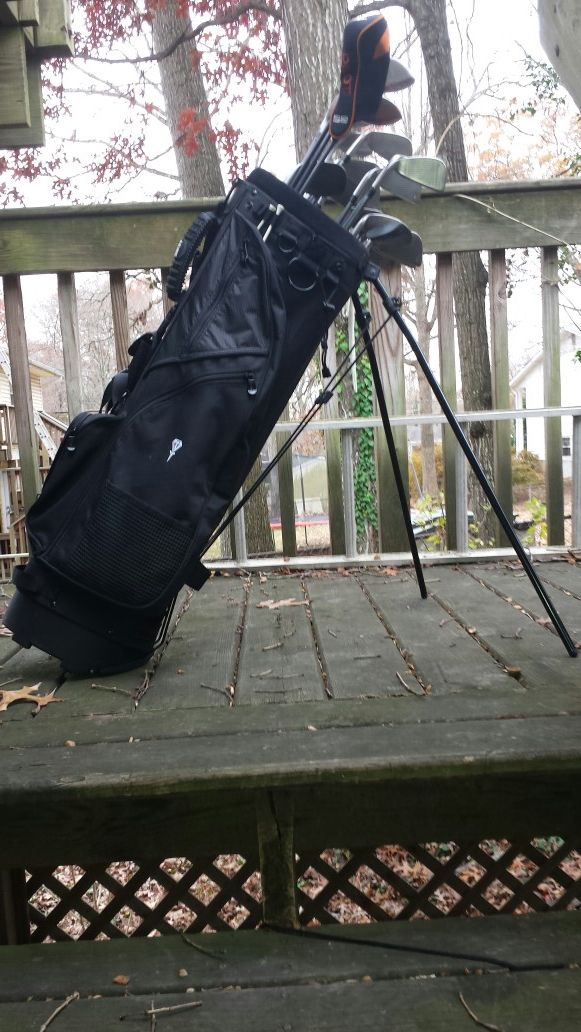 Black Diamond Golf Bag and Clubs