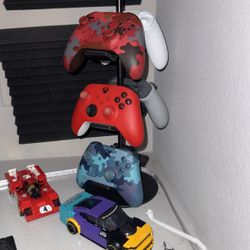 Xbox Series Controllers 