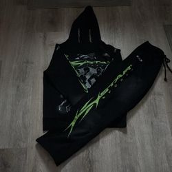 Hellstar Set Sz L