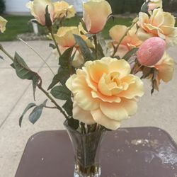 Breautiful Yellow Arrangement