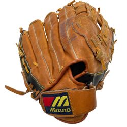 Mizuno MZ1395 Professional Model Softball Glove Right Hand Thrower Adult