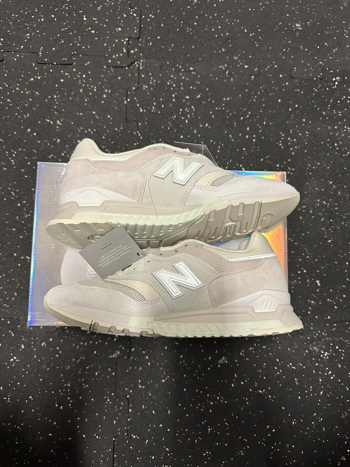 【27cm】KITH x New Balance U9975HK 997.5 Kith New Balance 997.5 Easter Pack 2025