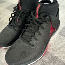 Air Jordan Eclipse Chukka – Men’s Size 10 – Black/Red