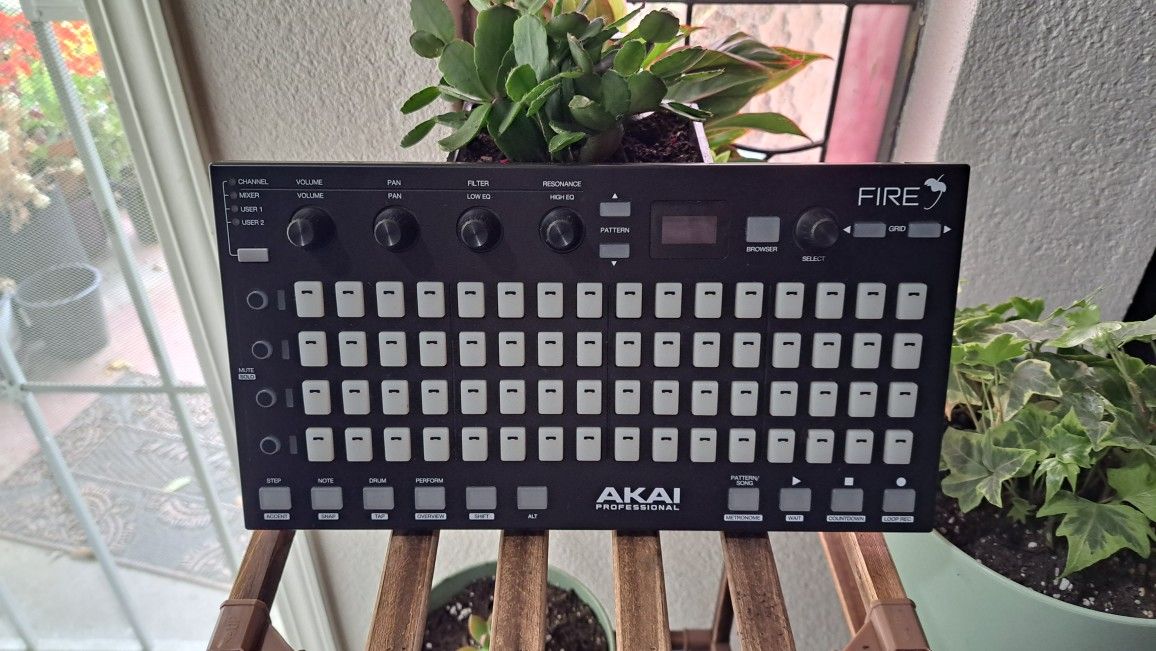 Akai Fire