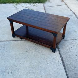 Medium/ Large Coffee Table