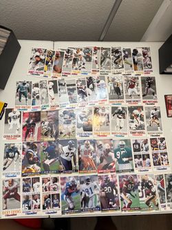 NFL GameDay Football Trading Cards Lot
