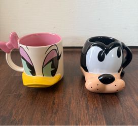 Disney Parks Store Goofy / Daisy Figural Head Coffee Mug Ceramic Cup