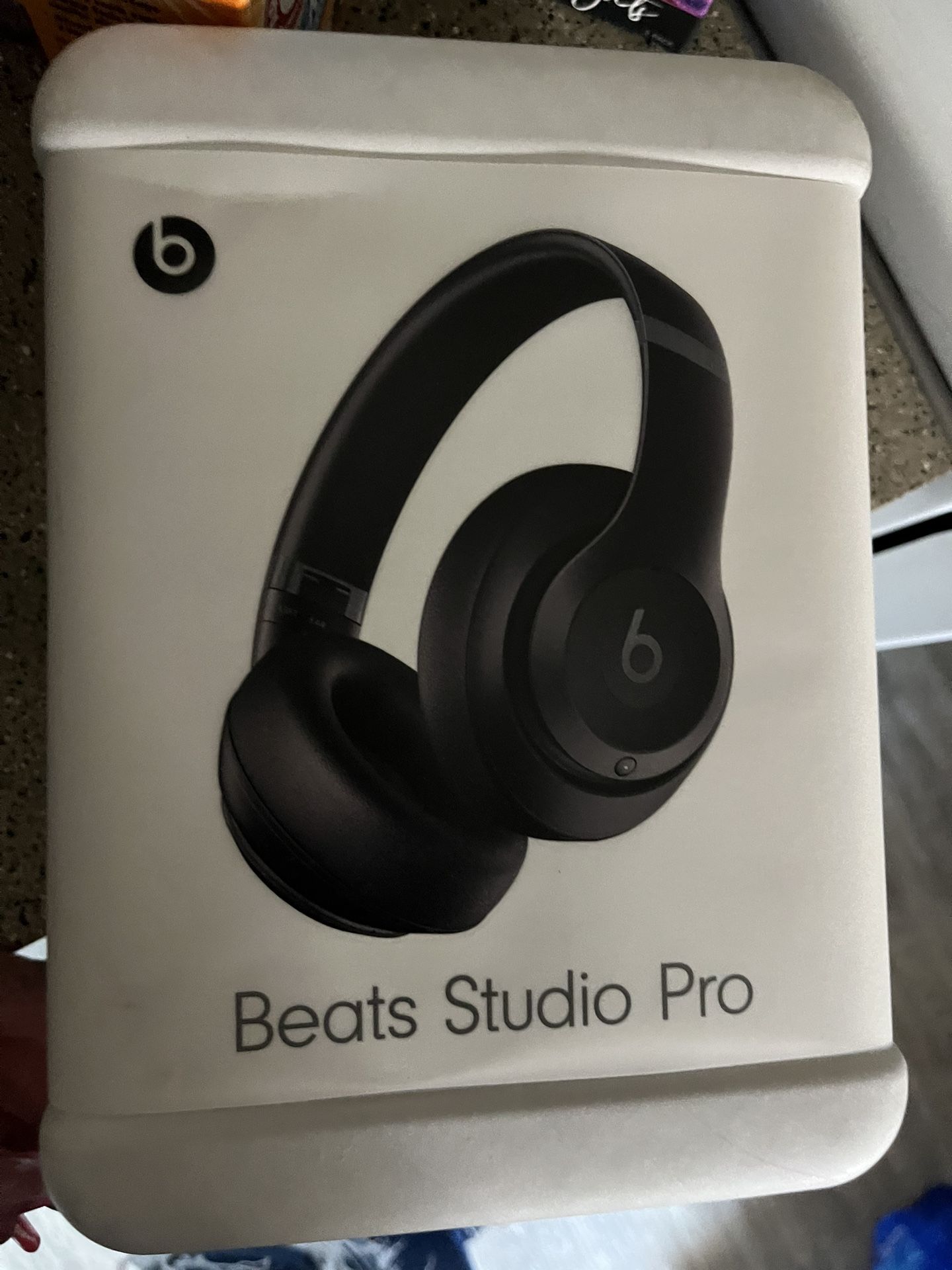 Beats Studio Pro
