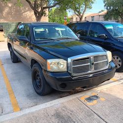 2006 Dodge Dakota