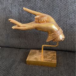 Gold Hand Candle Holder 