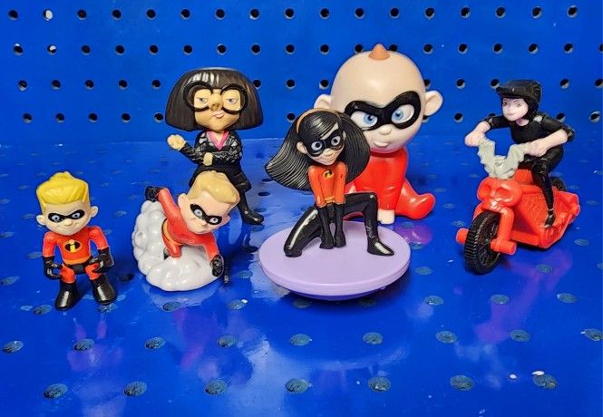 Disney The Incredibles Figure Bundle