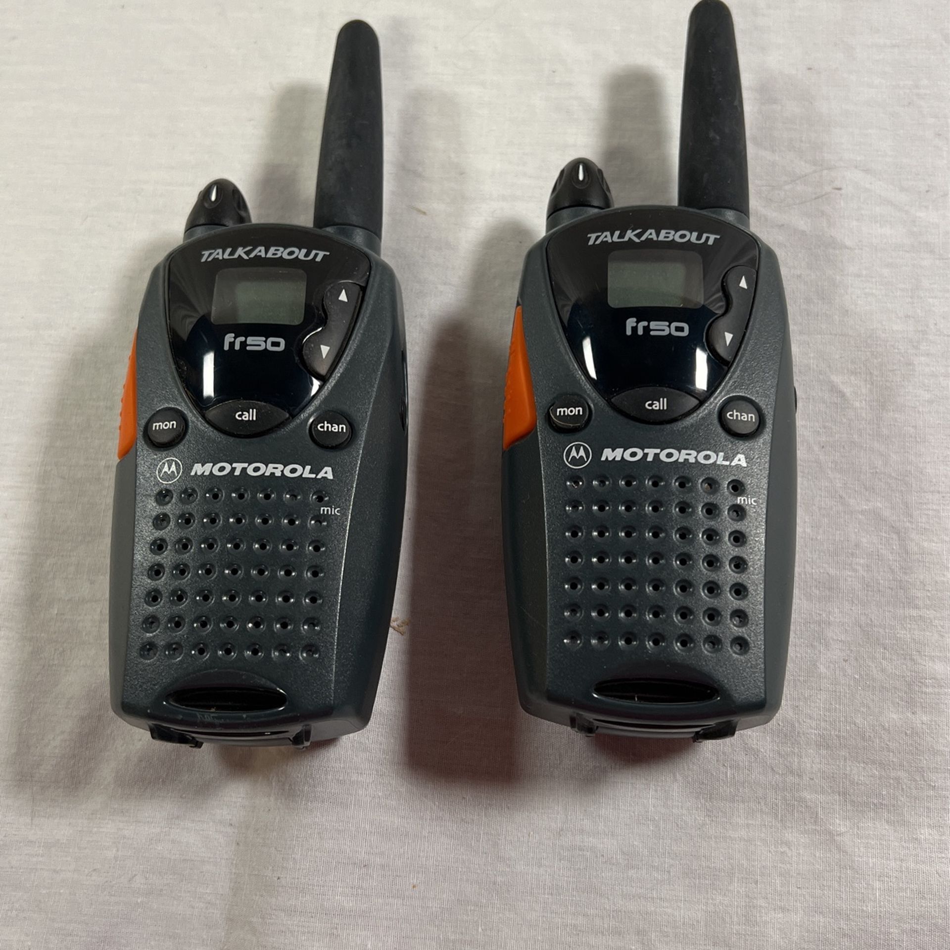Motorola 2 Talkabout FR-50 14 Channel Walk-e-Talkes