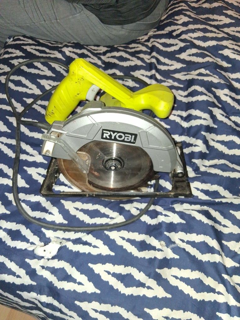 Skill Saw