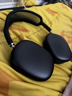 AirPods Max