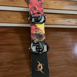 165cm Ride Snowboard With Large Bindings