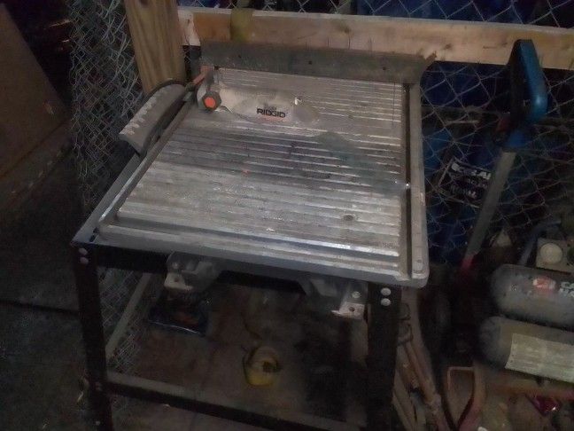 Wet Tile Saw