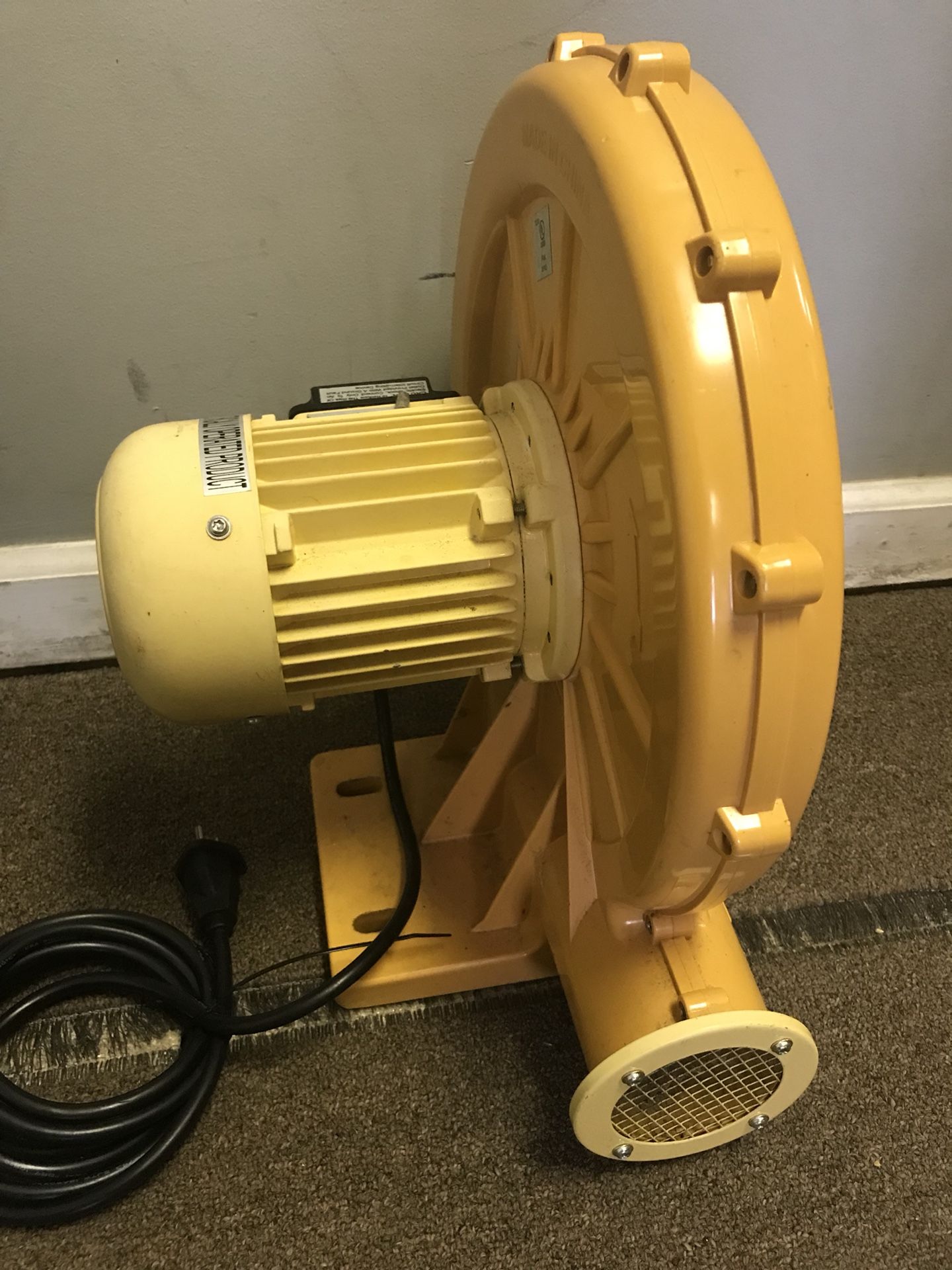 Electric Air pump bouncy ball inflator