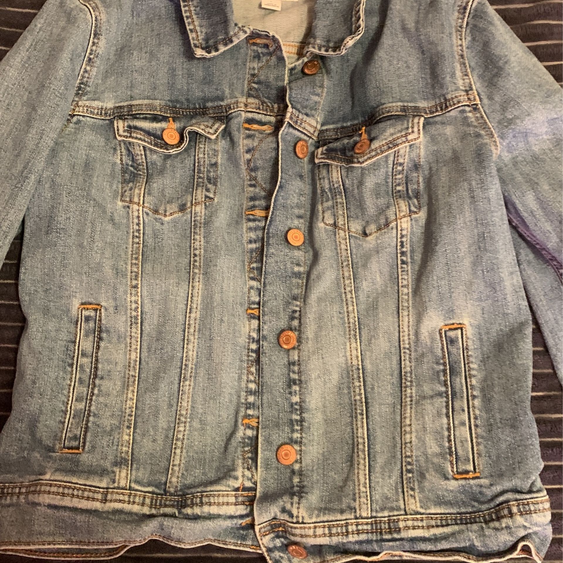 Jeans Jacket Women’s Old Navy L—Denim, Jean Jacket