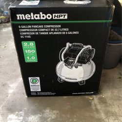 Metabo HPT 6-gallon pancake air compressor