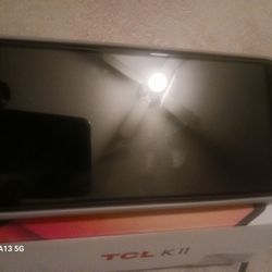 Android TCL K11 "LOCKED" practically New