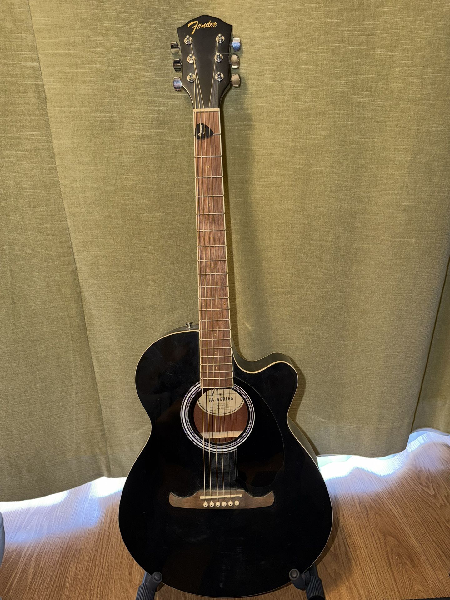 Fender FA-Series Acoustic-Electric Guitar
