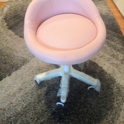 Pink Rolling Vanity Chair / Swivel Stool –NEW
