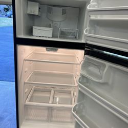 Fridge excellent condition working great