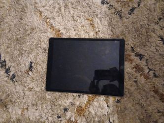 Ipad 7th gen 12.9 inch screen color grey unlocked