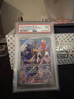 Team Rocket’s Murkrow 200/182 Illustration Rare