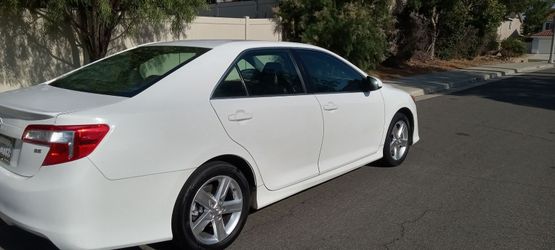 2014 Toyota camry se