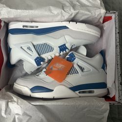 Jordan 4 Military Blue