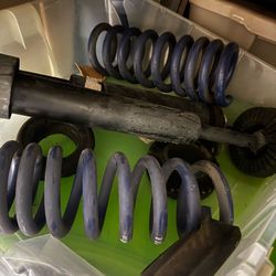 Dodge Charger Shocks/Struts