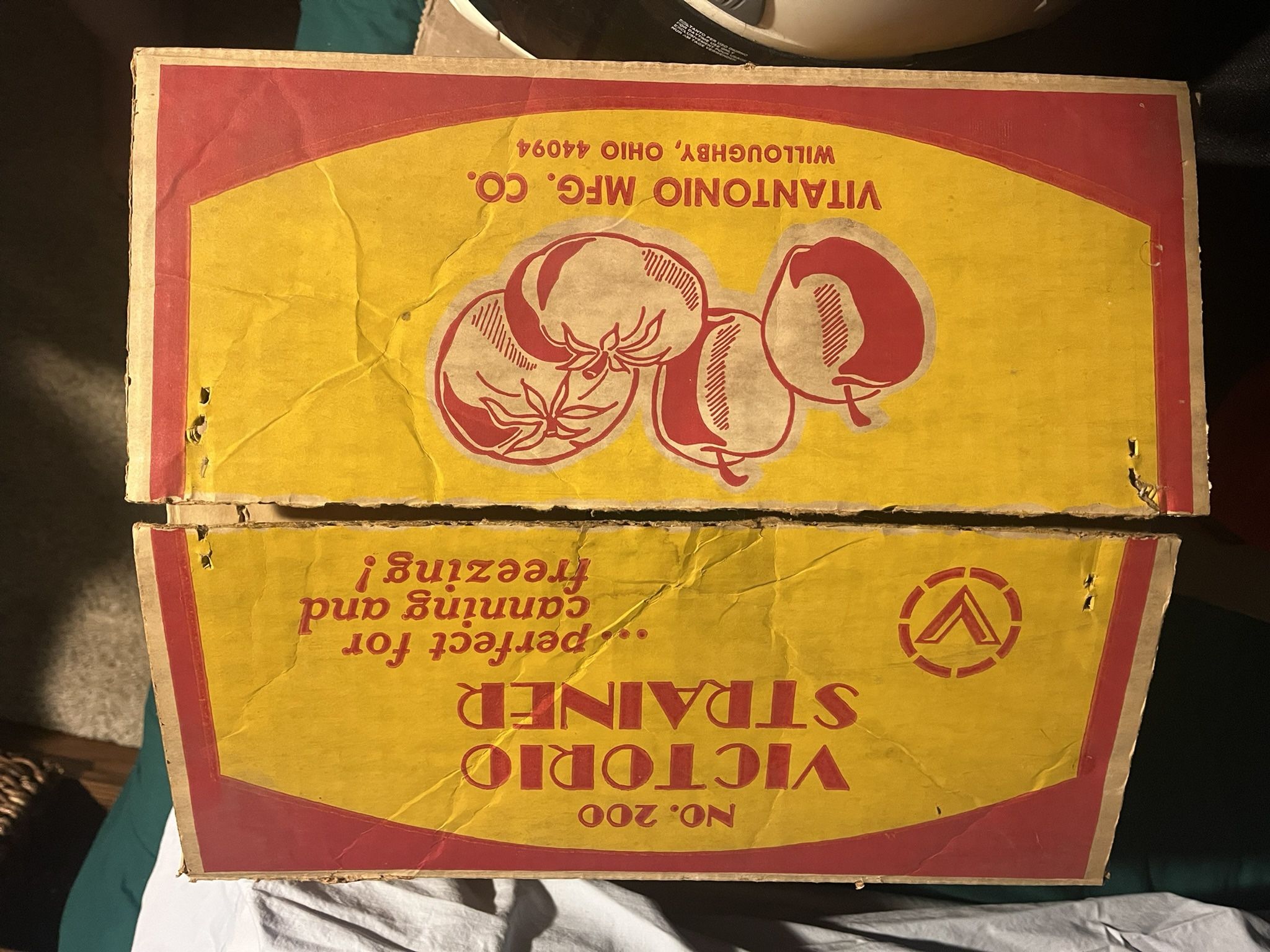 Victorio Food Strainer In Box