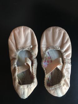 Ballet shoes