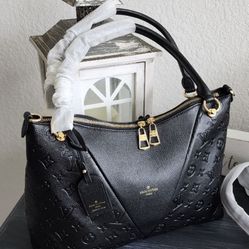 LV SPEEDY BANDOULIÈRE 35 for Sale in Houston, TX - OfferUp