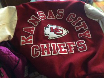 CHIEFS VINTAGE VARSITY JACKET-SIZE LARGE