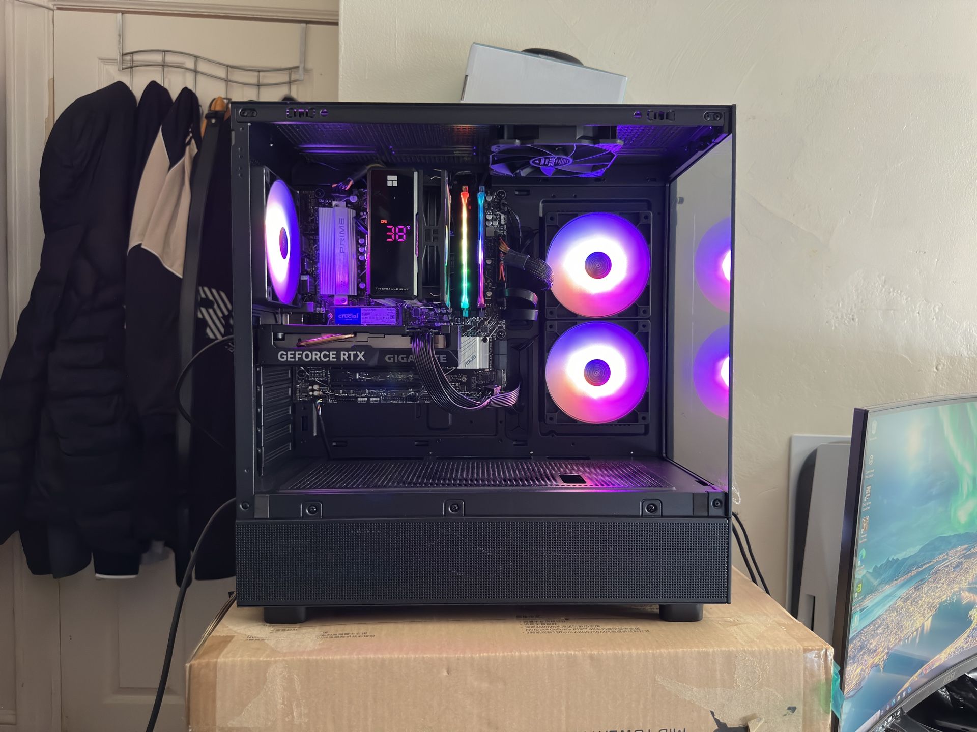 Mid Level Entry Gaming Computer RTX 4060 + ryzen 5 7600X