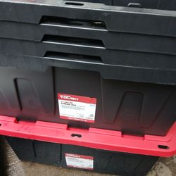 (5)27 Gallon Storage Totes