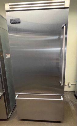 Viking 36” Stainless Steel Built-In Refrigerator – Bottom Freezer – $3,500