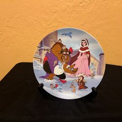 Vintage Disney Knowles Mary Beauty and the Beast “Warming Up” Collectable Plate