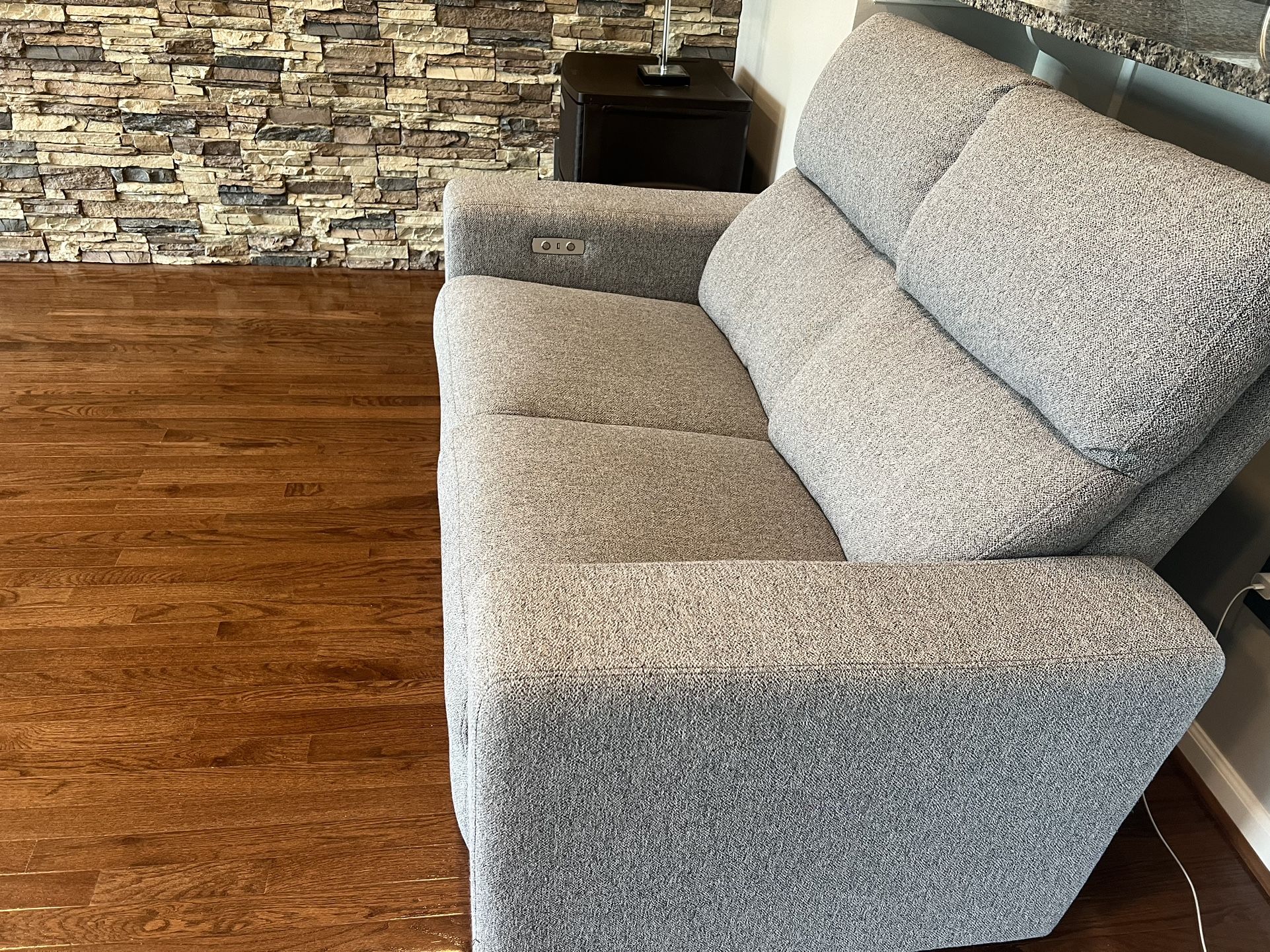 Power Recliner Loveseat and Coffee Table