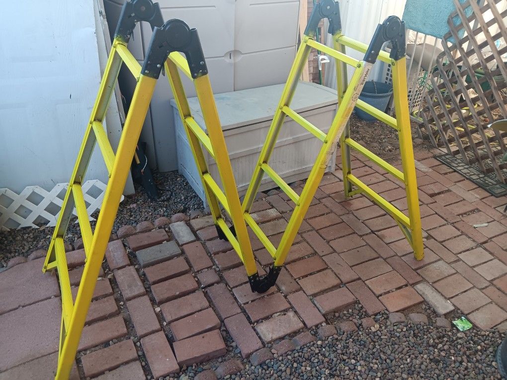 *For Sale* Nice Heavy Duty Ladder 16Ft. Yellow Ladder*