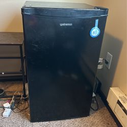 Mini Refrigerator (willing To Negotiate)