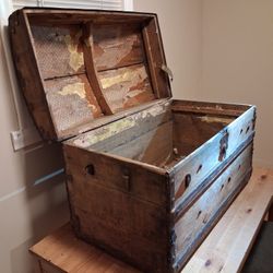 Antique Cedar Barrel Top , Steamer Trunk 