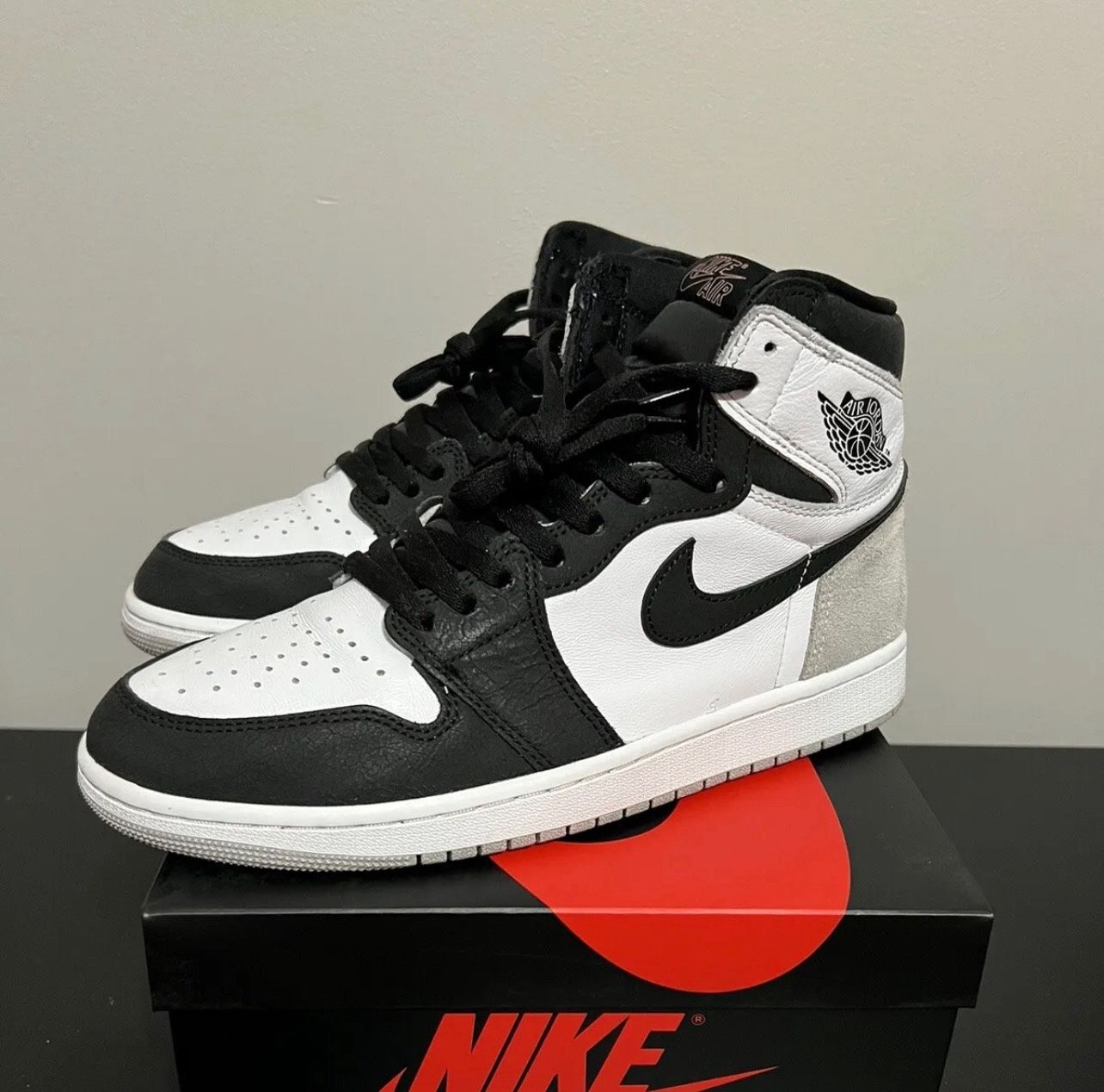 New Jordan 1 Retro Bleached Coral 🪸