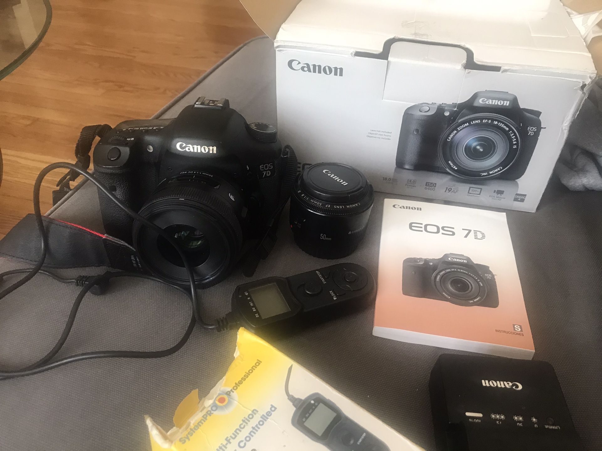 Canon 7D 50mm lens and a 30mm 1.1.4 two batteries and charger