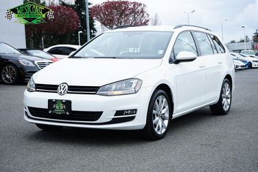2016 Volkswagen Golf SportWagen