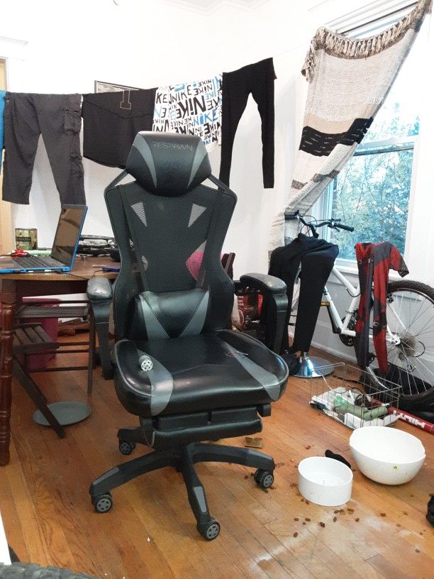 Respawn Gaming Chair