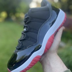 Jordan 11 Low Bred