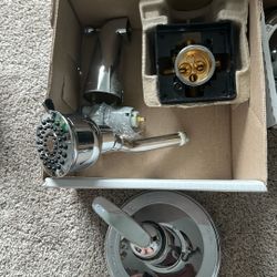 Delta Shower Head And Handle